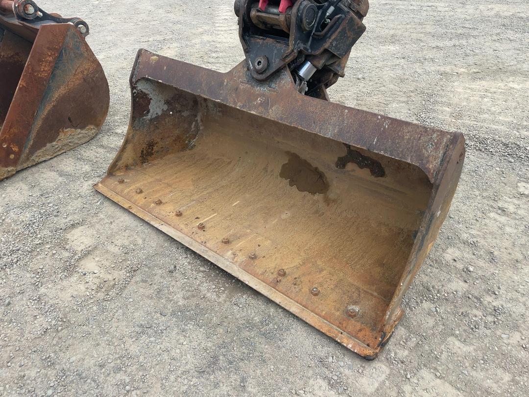 Photo '37' of Yanmar ViO80 Excavator