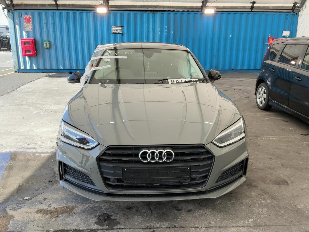 Photo '4' of Audi A5 2.0 Tfsi S Tronic Photo '4' of Audi A5 2.0 Tfsi S Tronic