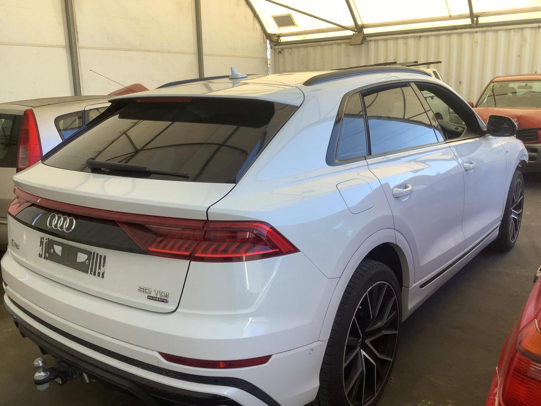 Photo '9' of Audi Q8