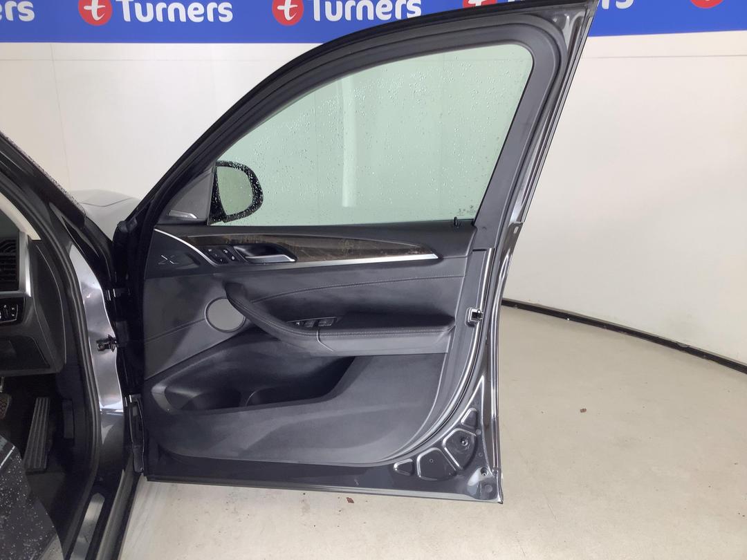 Photo '15' of BMW X3