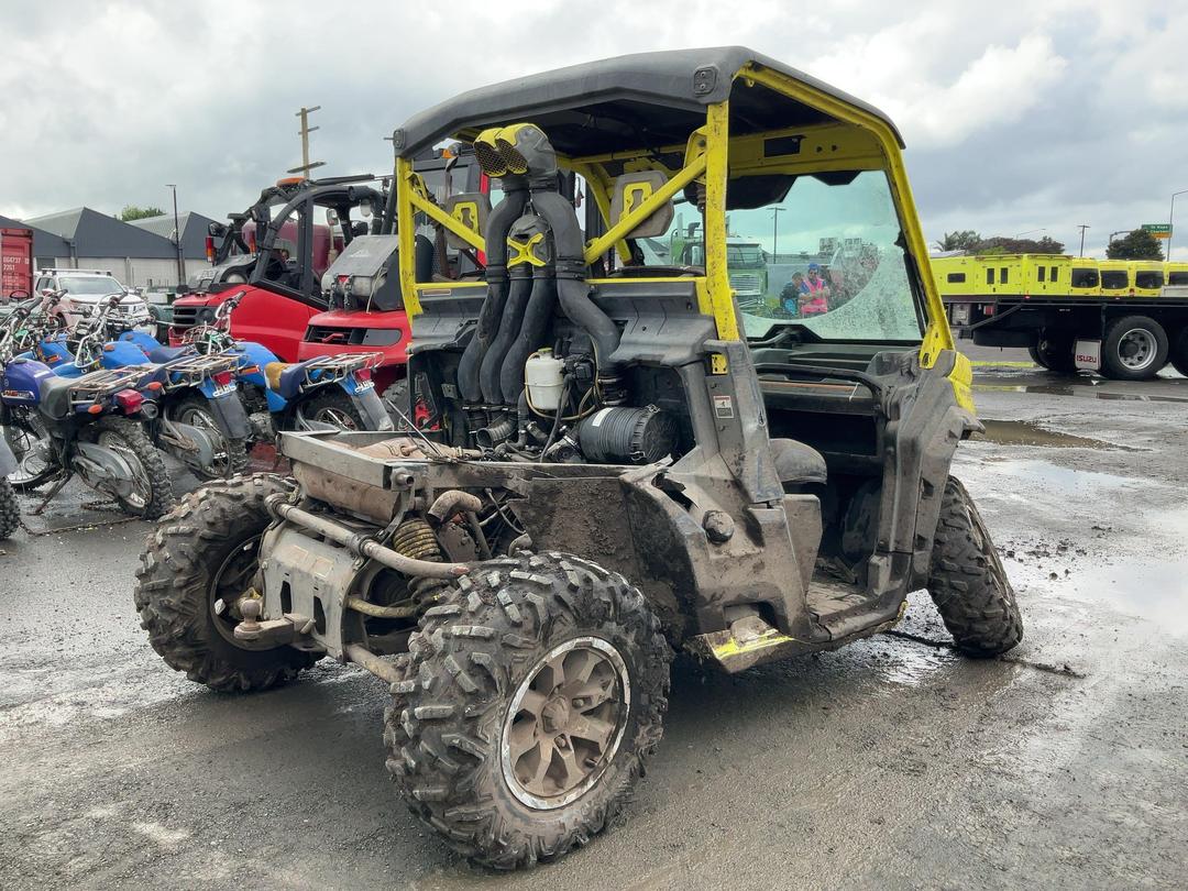 Photo '3' of Can Am Defender XMR 4WD