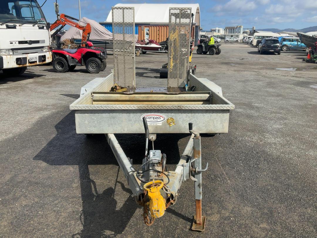 Photo '12' of COMPASS FHD105 Plant Trailer - Tandem