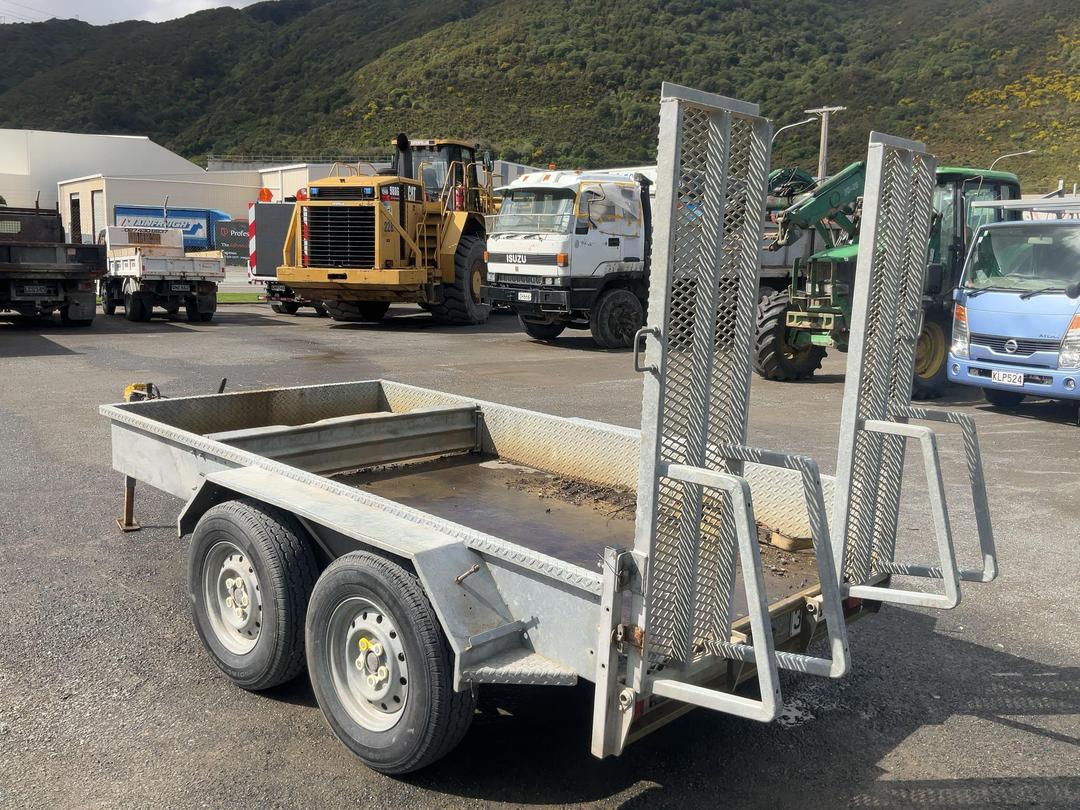 Photo '8' of COMPASS FHD105 Plant Trailer - Tandem