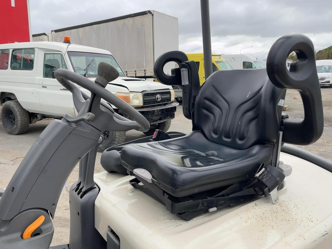 Photo '12' of CROWN SC 4540-40 Forklift