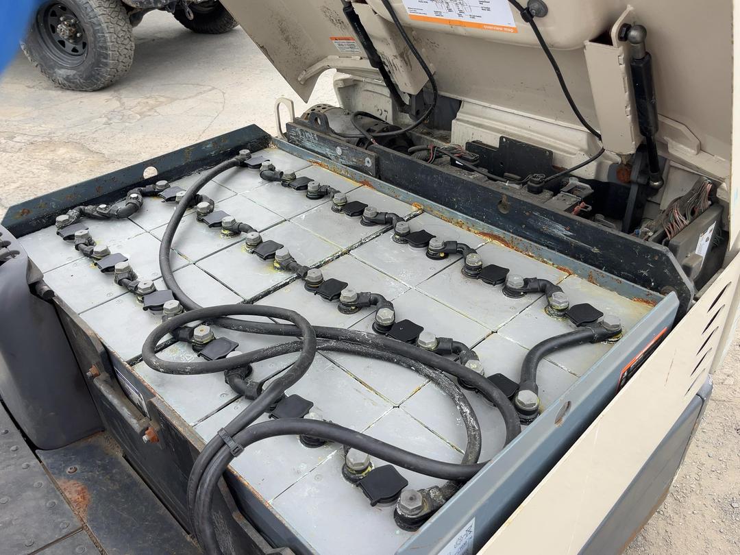 Photo '21' of CROWN SC 4540-40 Forklift