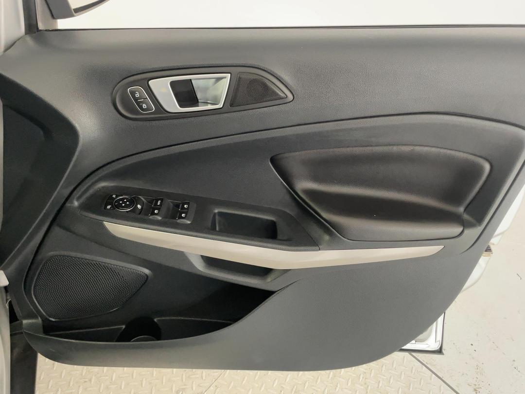 Photo '15' of Ford Ecosport