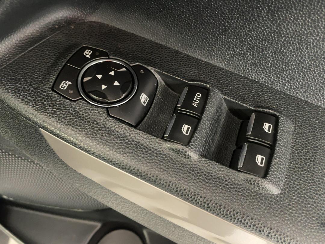 Photo '24' of Ford Ecosport