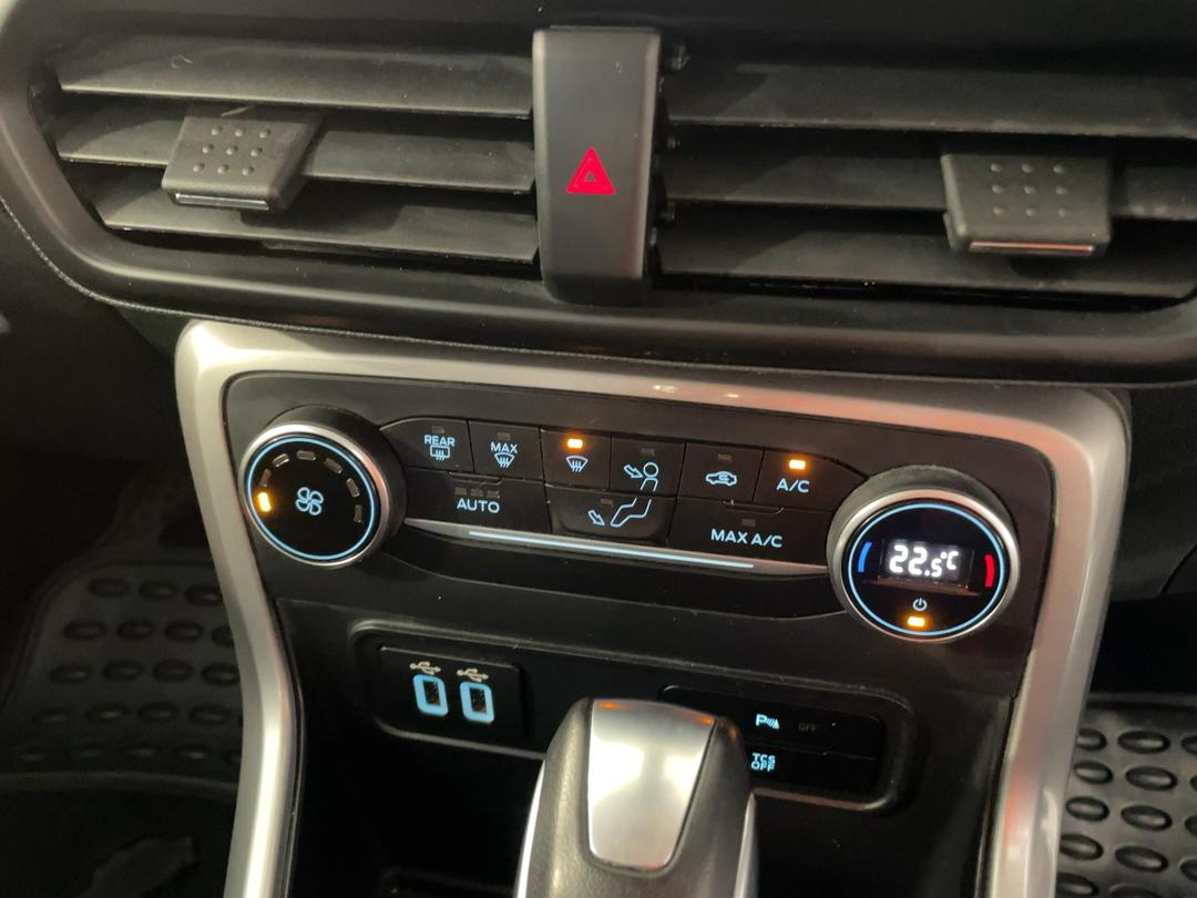 Photo '31' of Ford Ecosport
