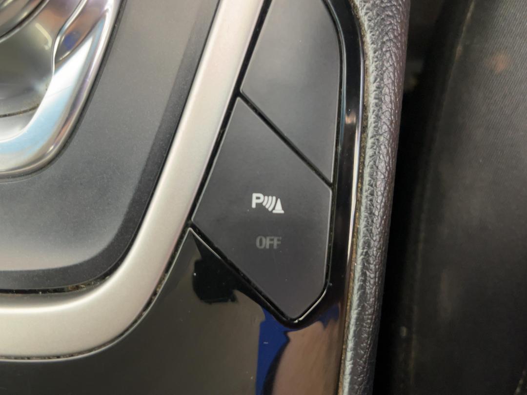 Photo '28' of Ford Endura