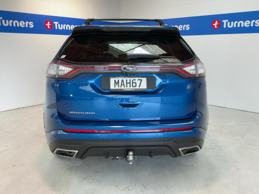 Photo '6' of Ford Endura