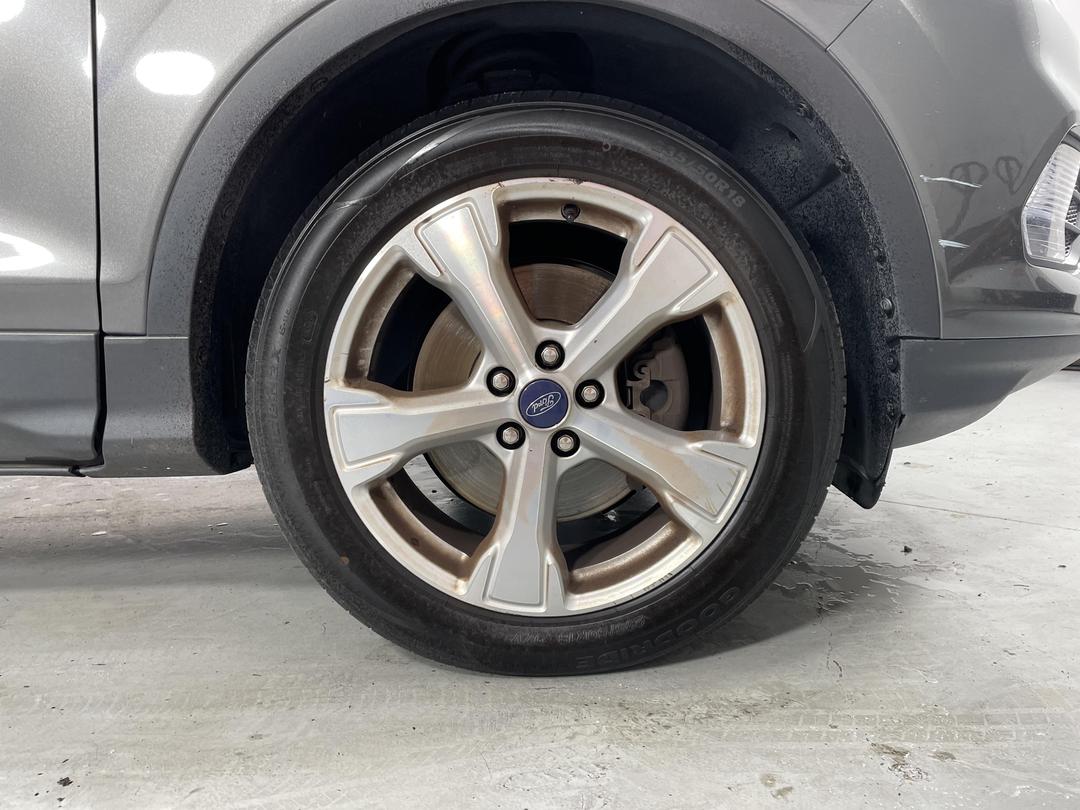 Photo '9' of Ford Escape