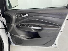 Photo '15' of Ford Escape