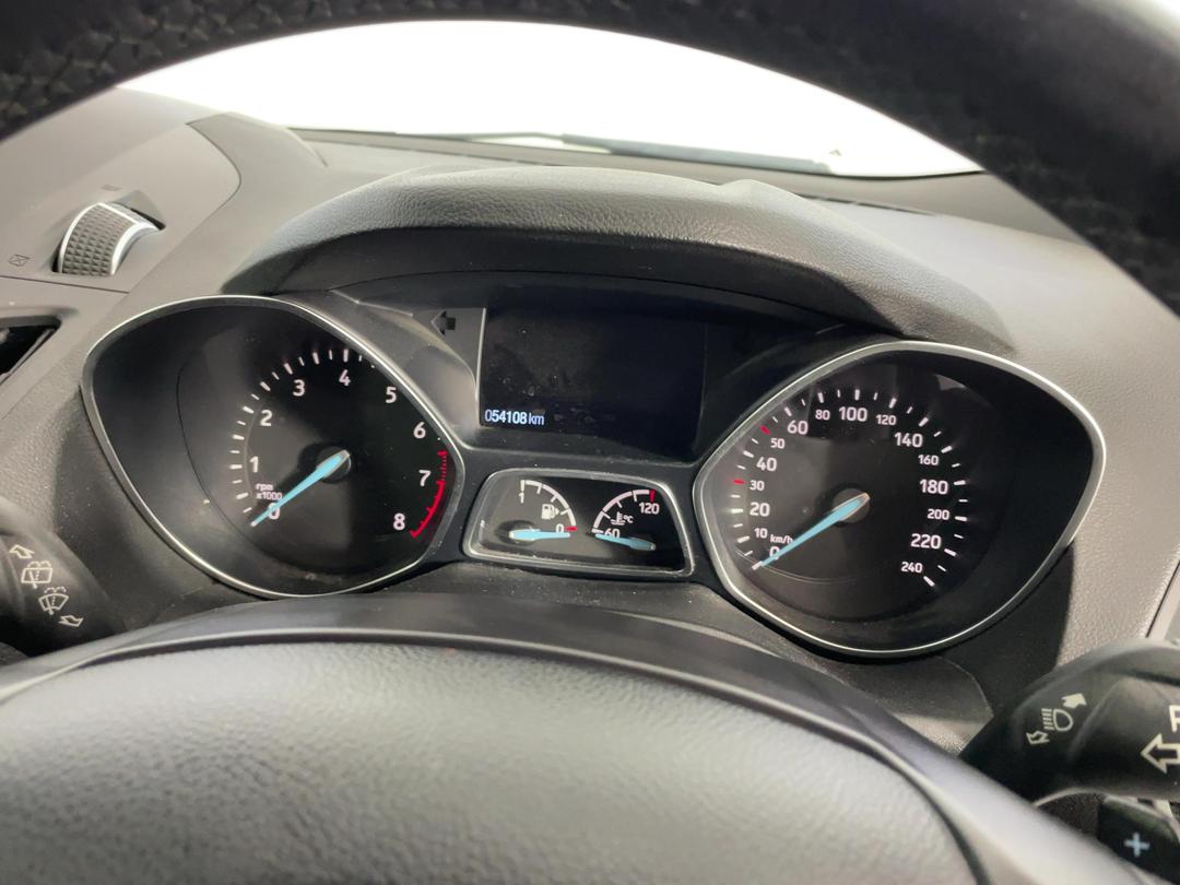 Photo '21' of Ford Escape