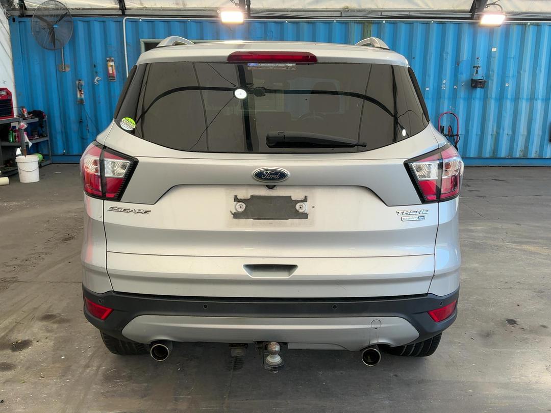 Photo '5' of Ford Escape Trend AWD Petrol Photo '5' of Ford Escape Trend AWD Petrol