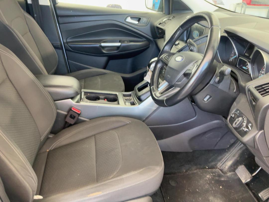Photo '8' of Ford Escape Trend AWD Petrol Photo '8' of Ford Escape Trend AWD Petrol