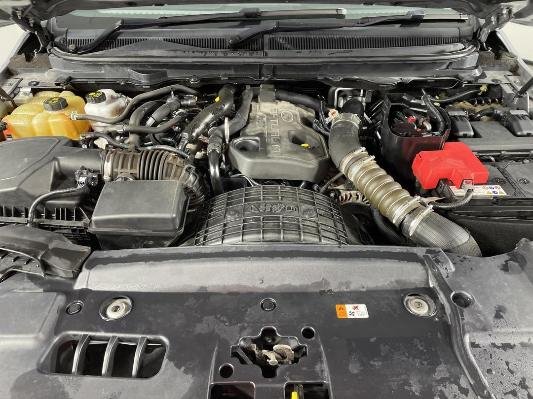 Photo '13' of Ford Everest