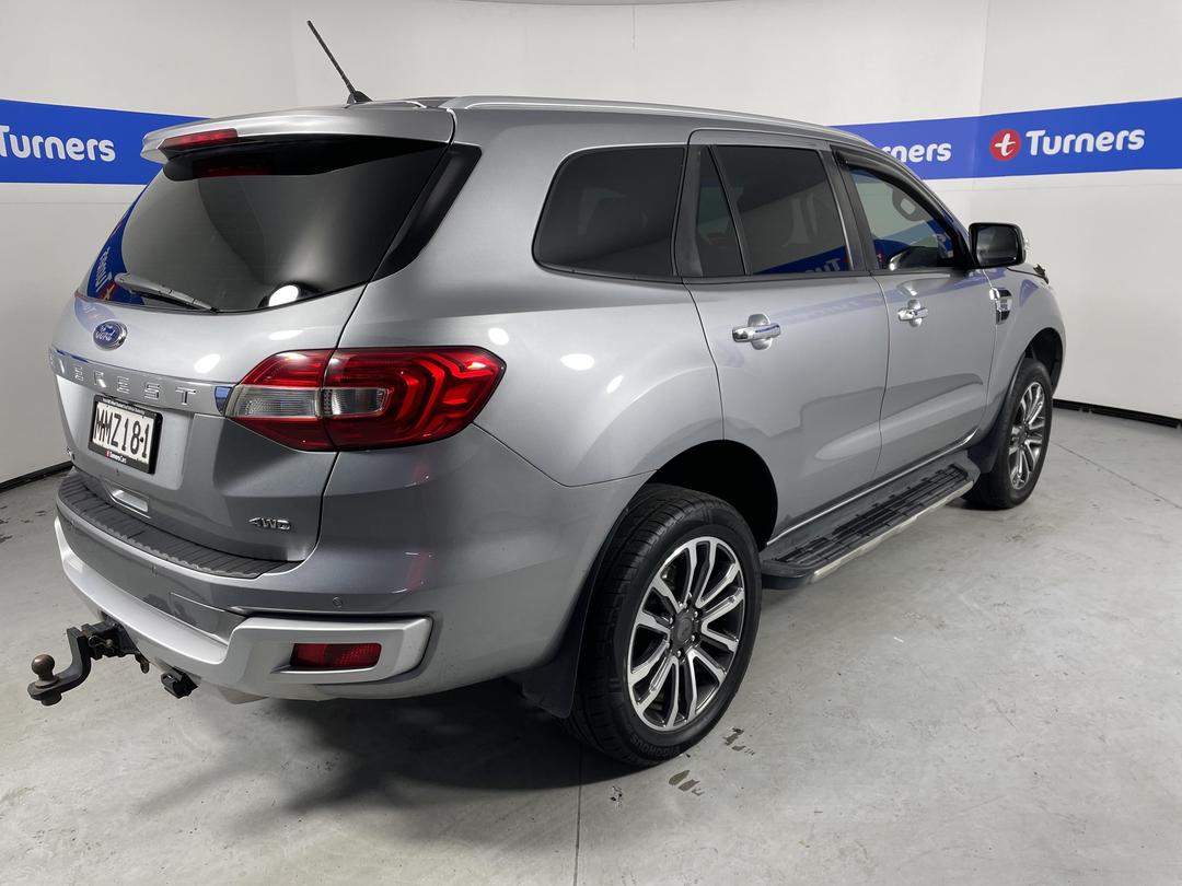 Photo '7' of Ford Everest