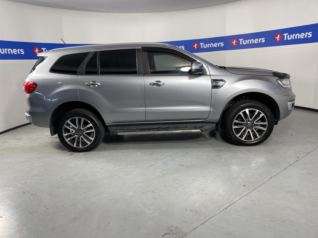 Photo '23' of Ford Everest