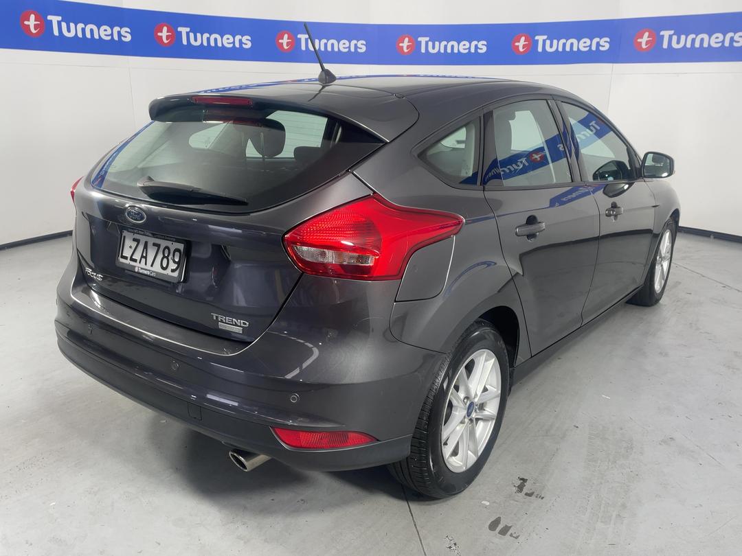 Photo '7' of Ford Focus