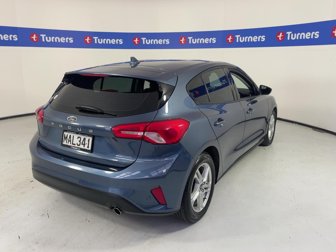 Photo '7' of Ford Focus