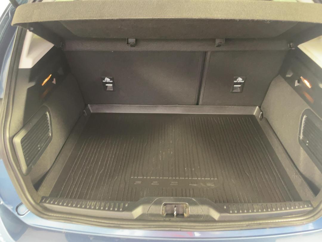 Photo '14' of Ford Focus