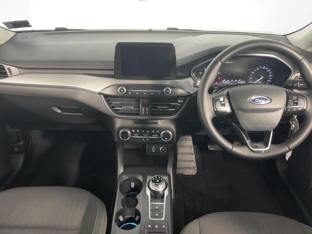 Photo '17' of Ford Focus