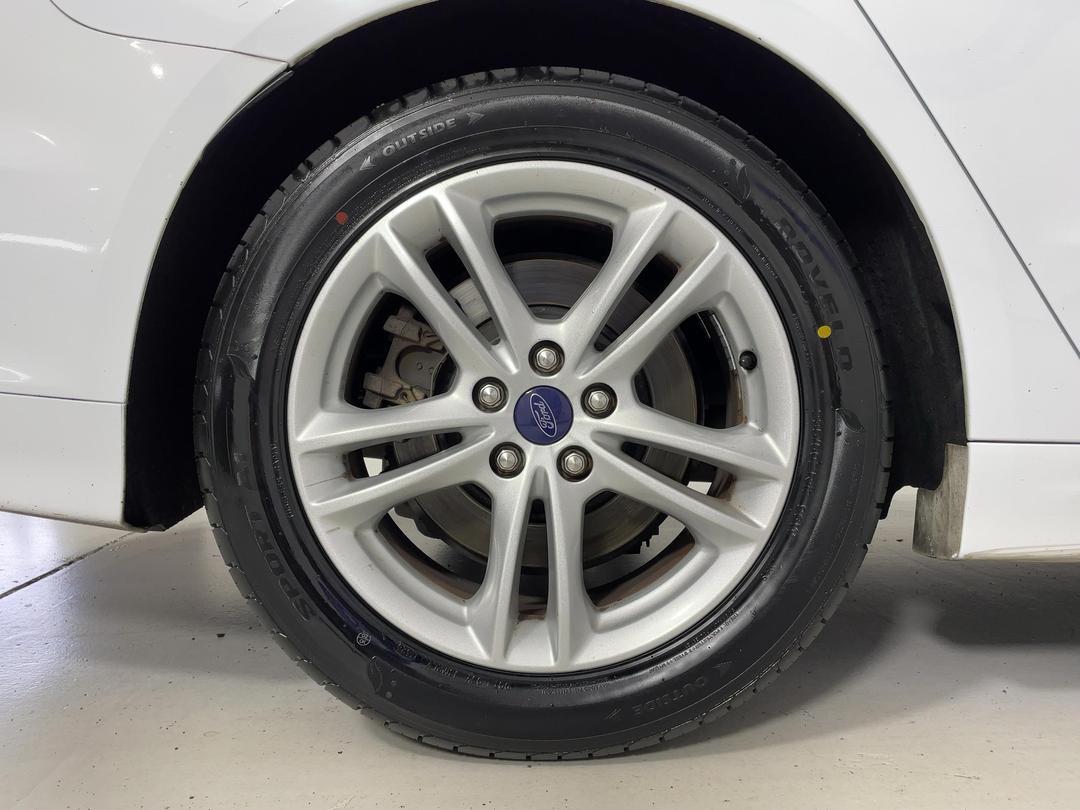 Photo '12' of Ford Mondeo