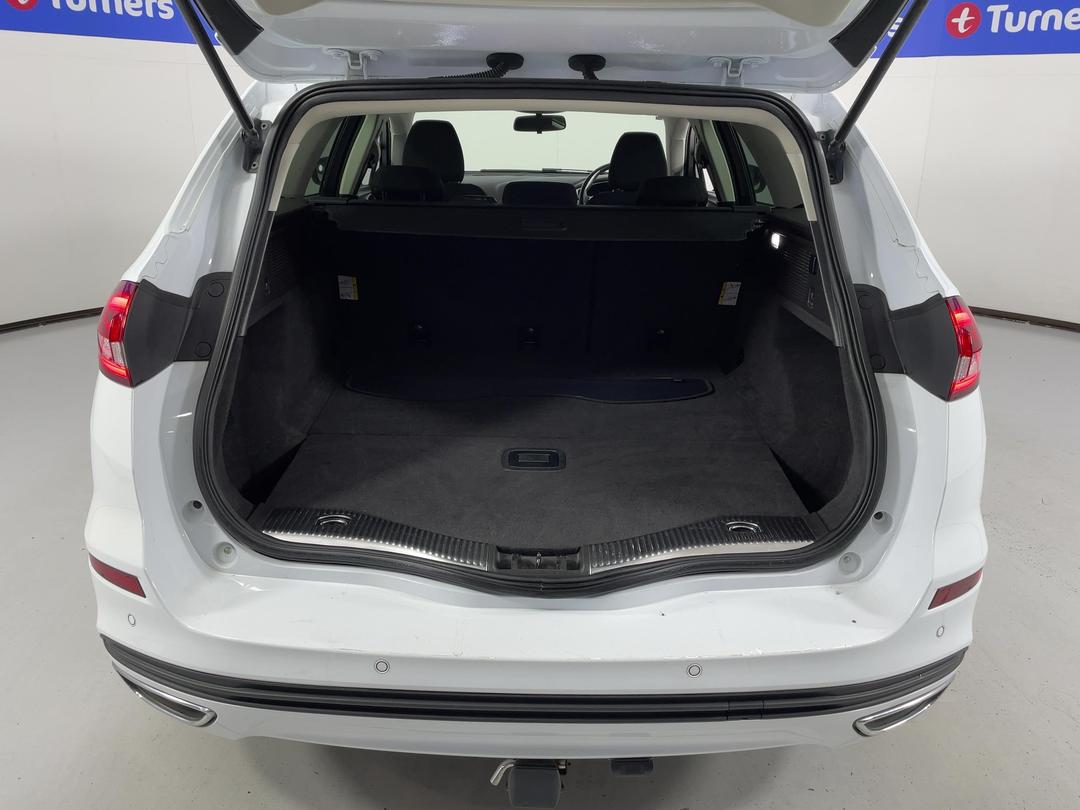 Photo '14' of Ford Mondeo