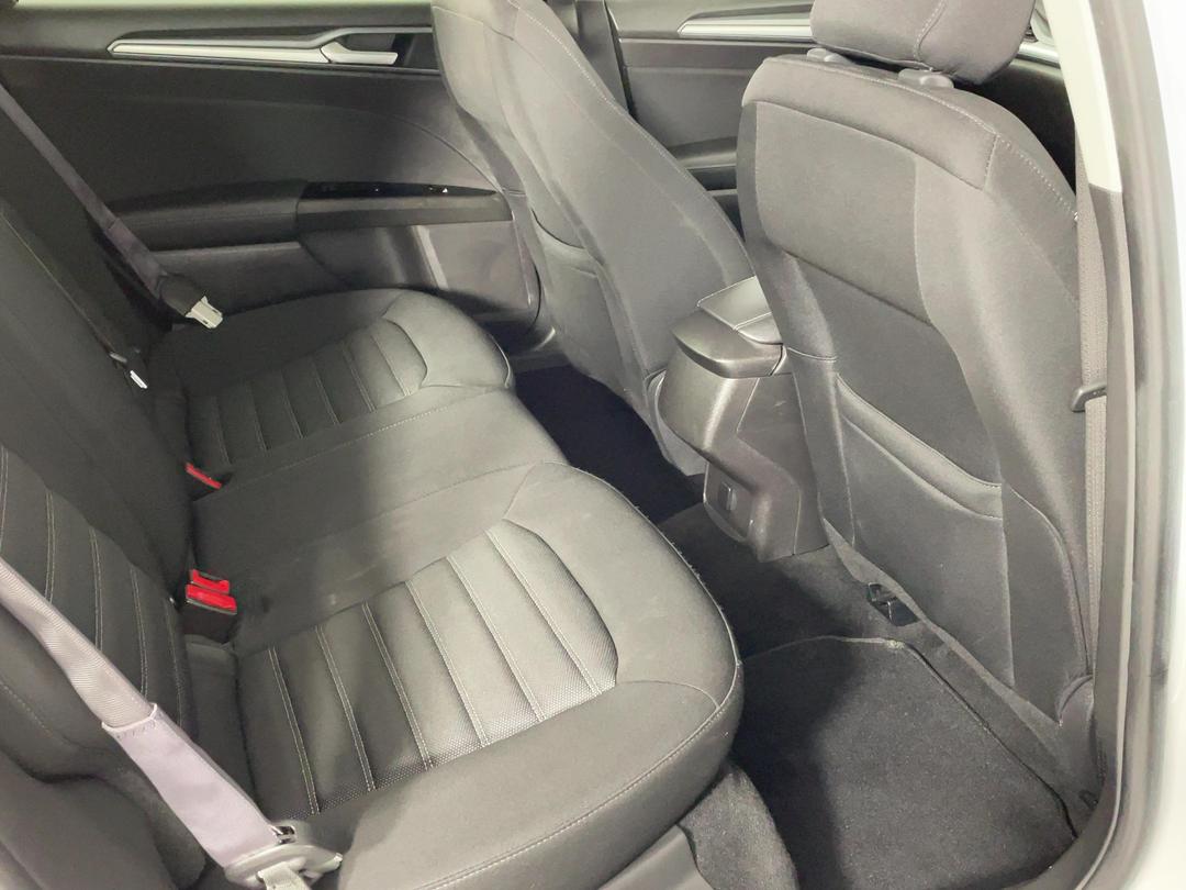 Photo '20' of Ford Mondeo
