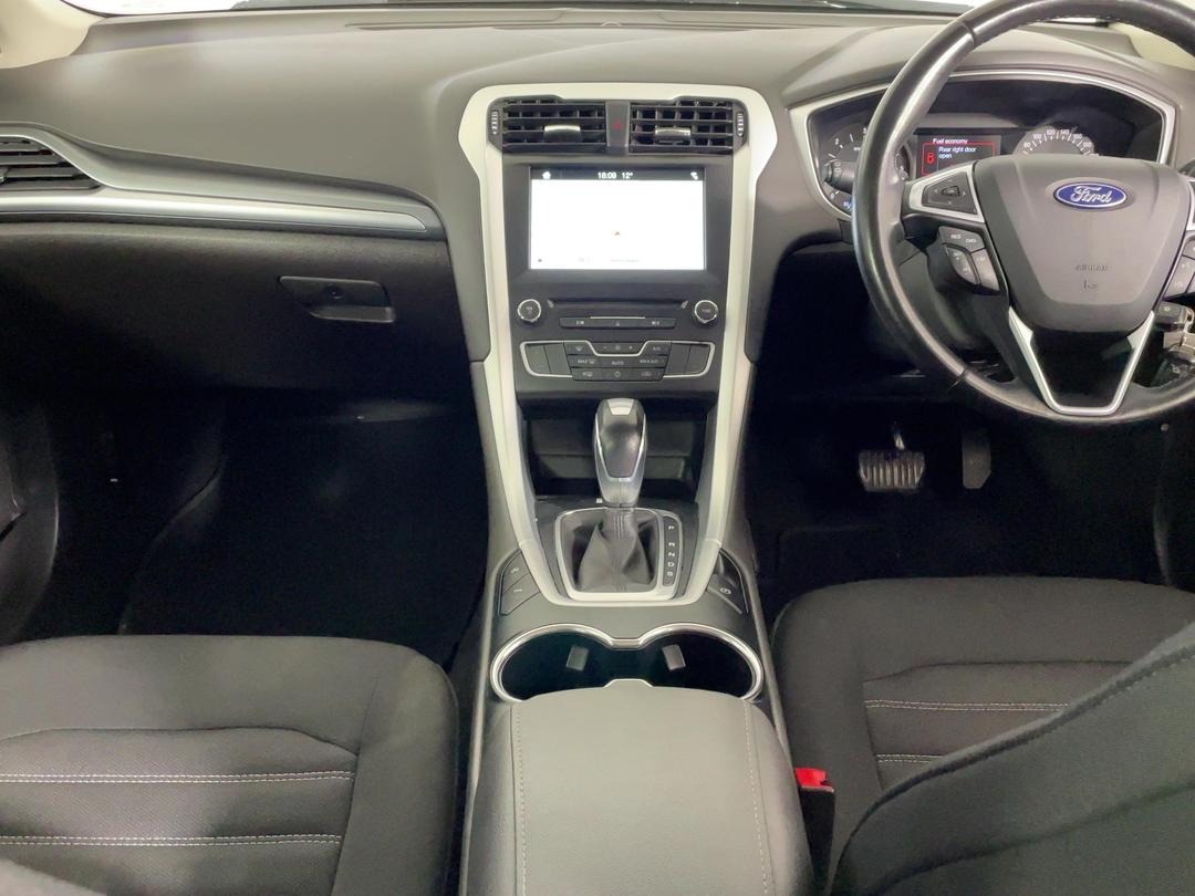 Photo '17' of Ford Mondeo
