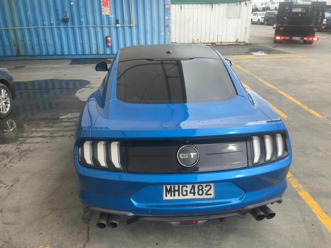 Photo '5' of Ford Mustang 5.0L Fastback AT