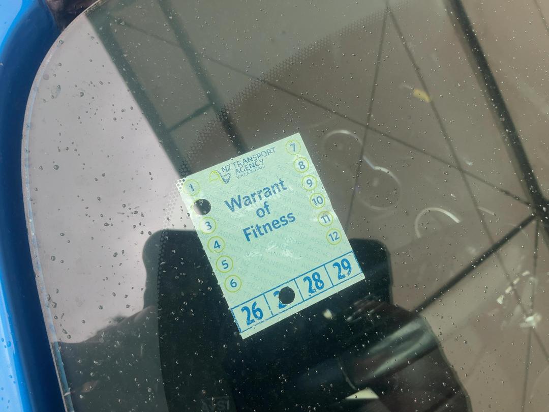 Photo '17' of Ford Mustang 5.0L Fastback AT