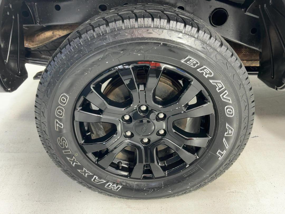Photo '12' of Ford Ranger