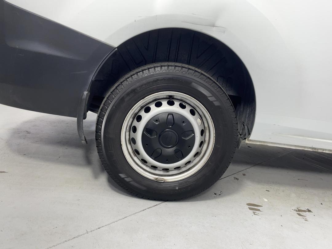 Photo '12' of Ford Transit