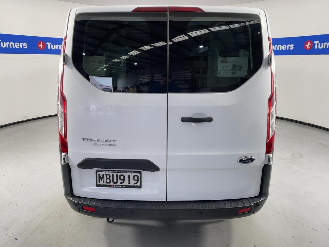 Photo '6' of Ford Transit