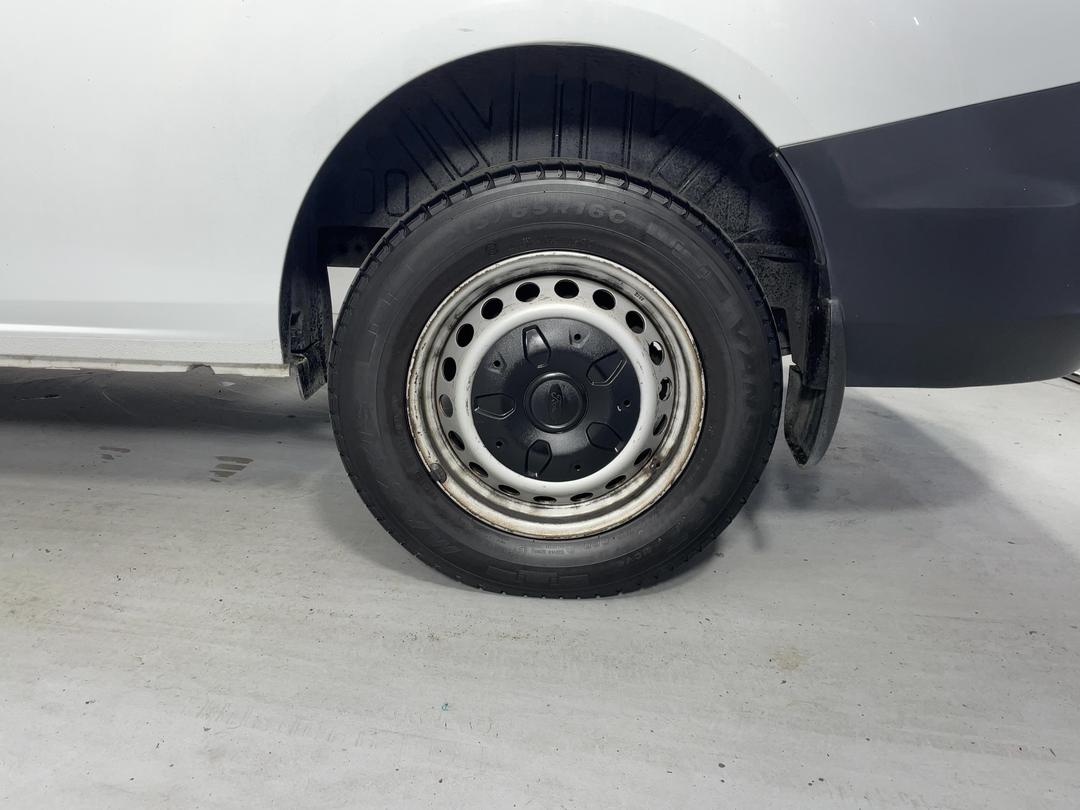 Photo '11' of Ford Transit