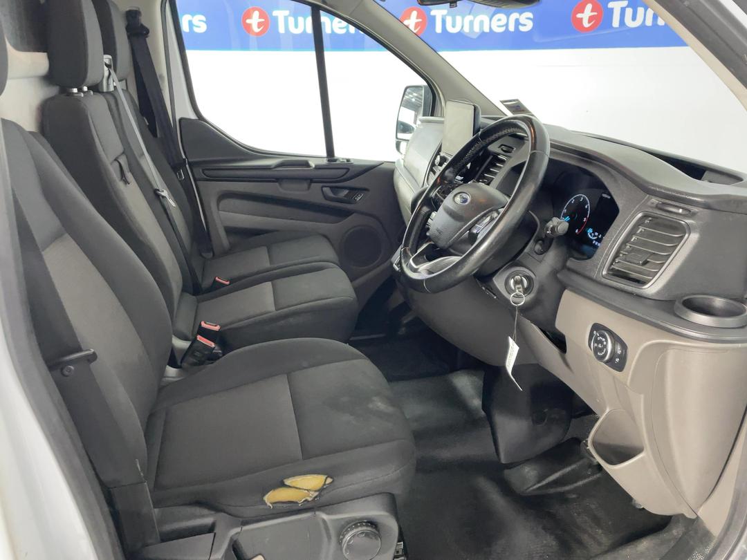 Photo '16' of Ford Transit