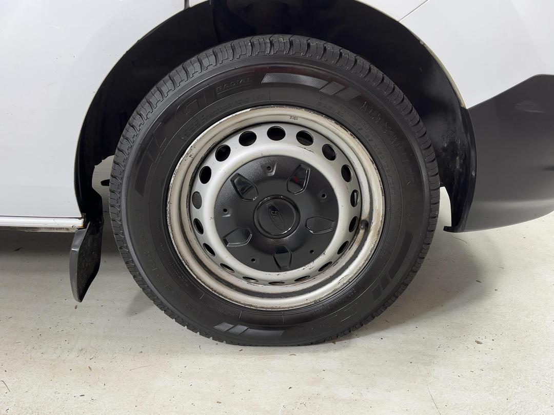 Photo '9' of Ford Transit