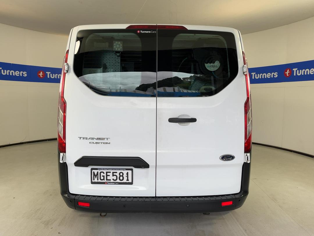 Photo '6' of Ford Transit