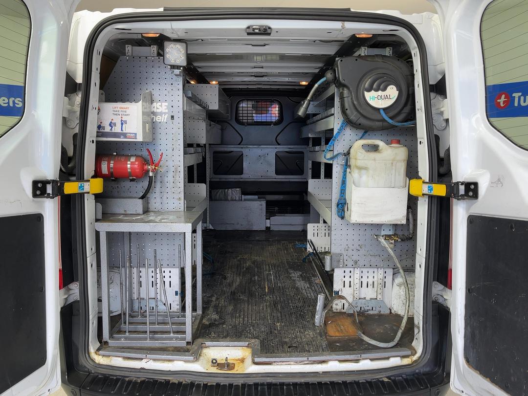 Photo '14' of Ford Transit