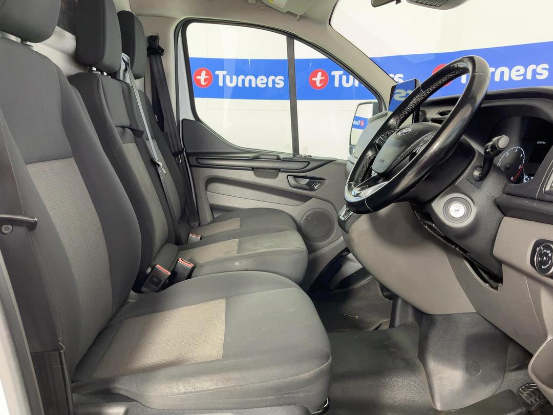 Photo '16' of Ford Transit