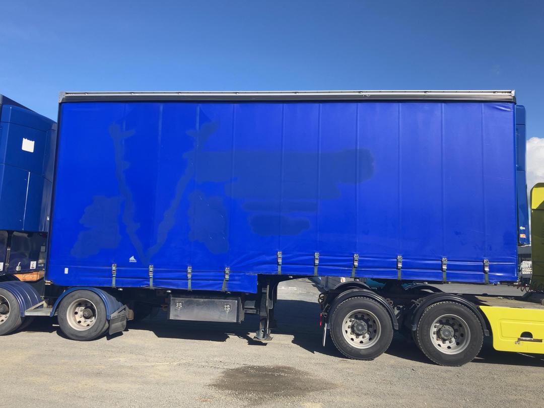 Photo '3' of Freighter 6A Curtain/Chiller B-Train