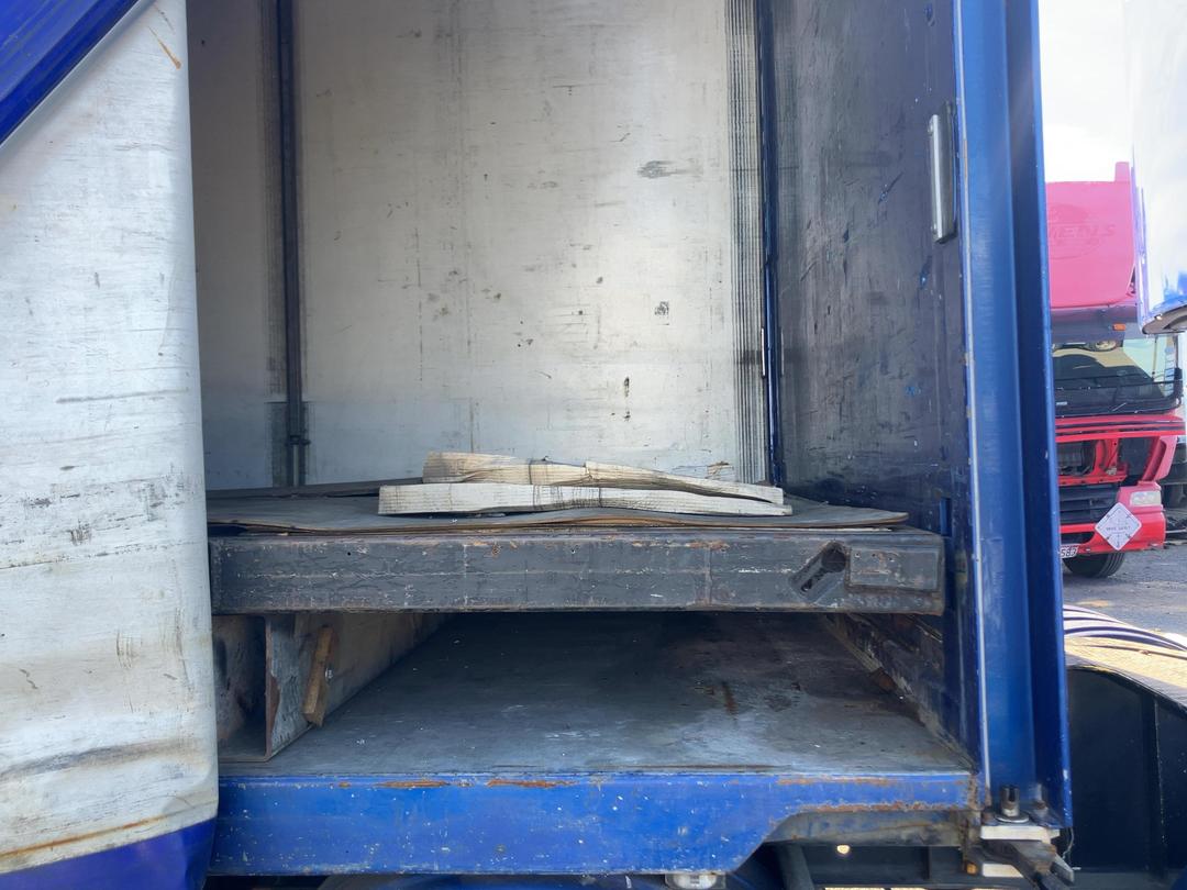 Photo '18' of Freighter 6A Curtain/Chiller B-Train