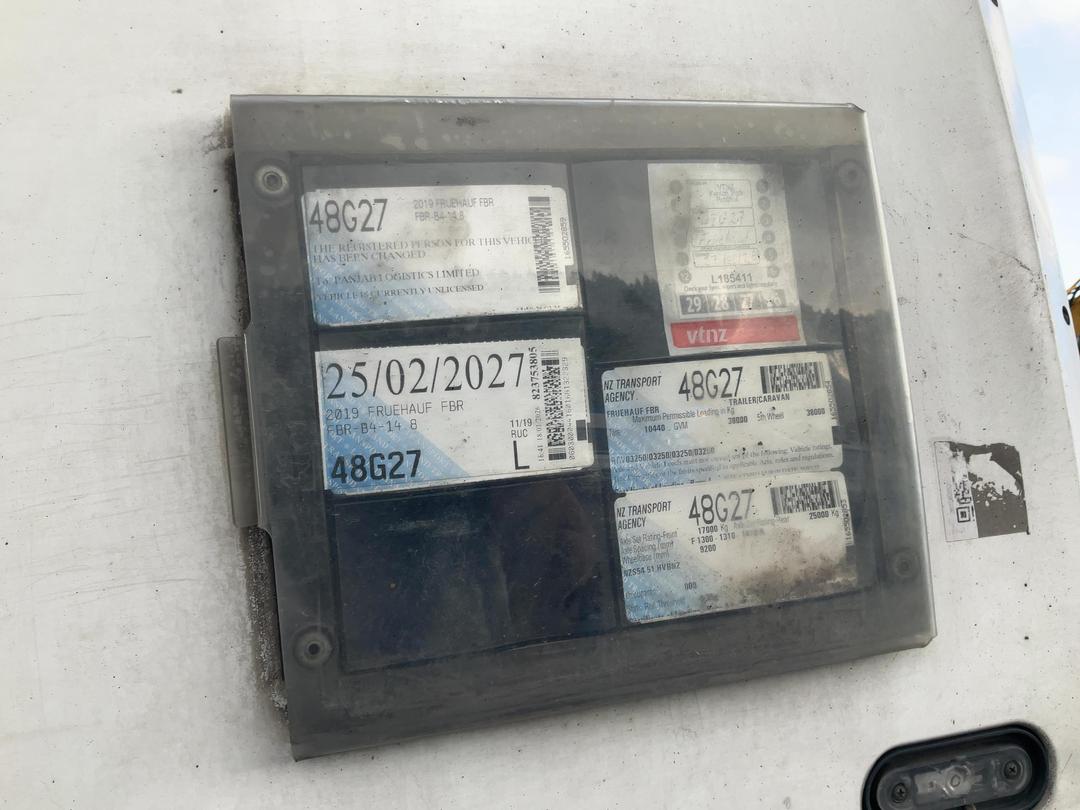 Photo '8' of Fruehauf FBR-B4 Chiller Trailer Semi