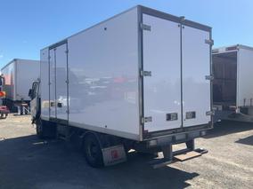 Photo '6' of Hino 300 XZU720R-HKFTTQ3 Chiller