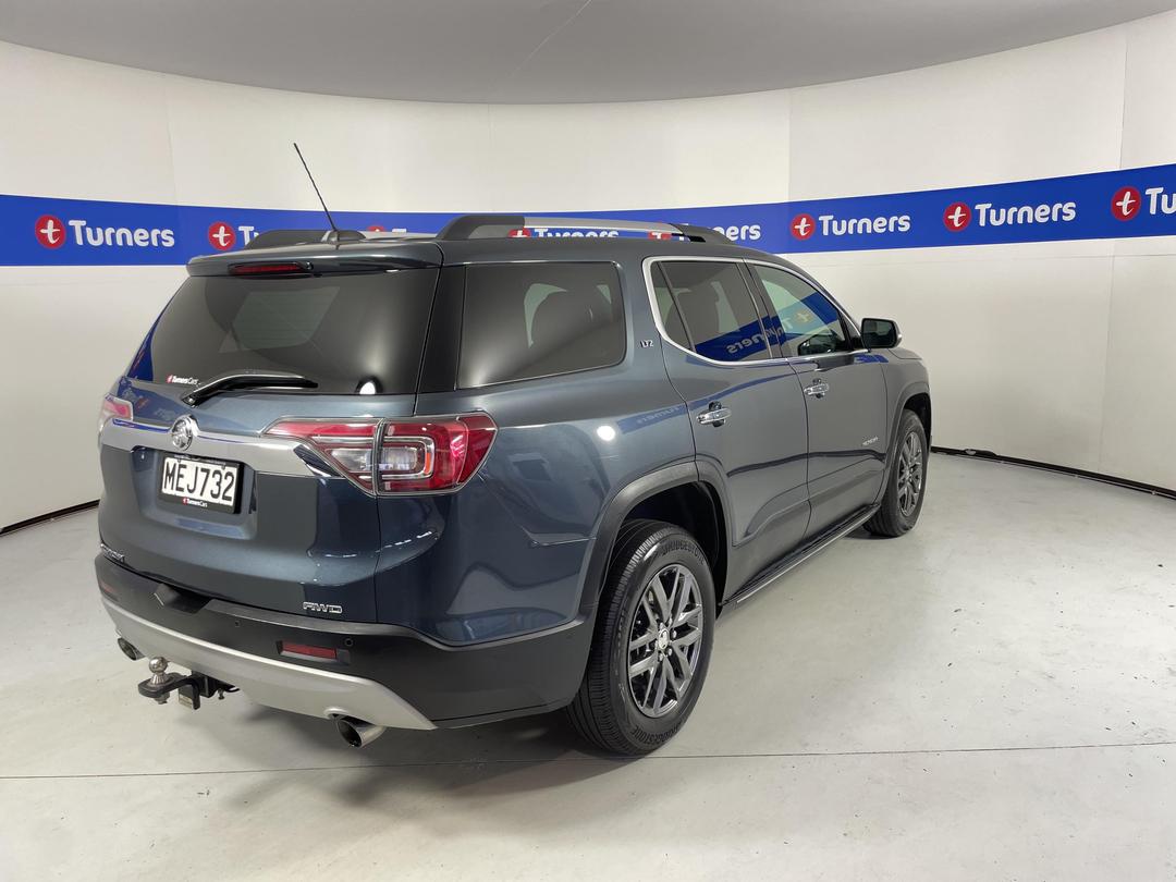 Photo '7' of Holden Acadia