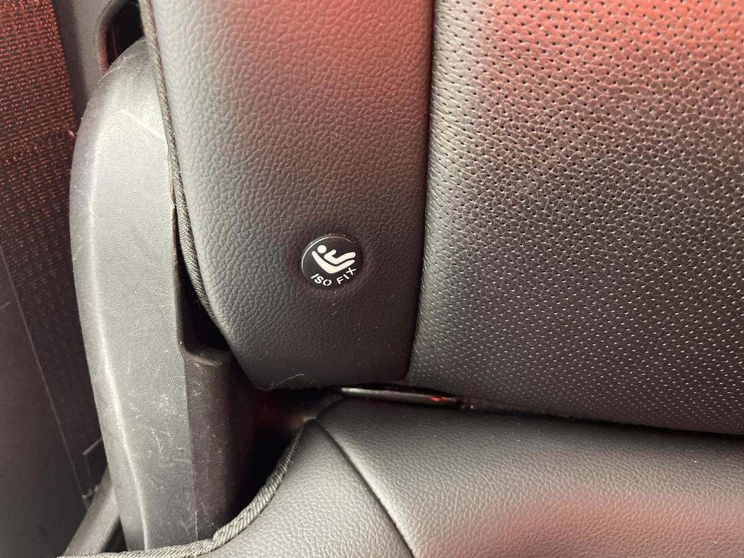 Photo '23' of Holden Acadia