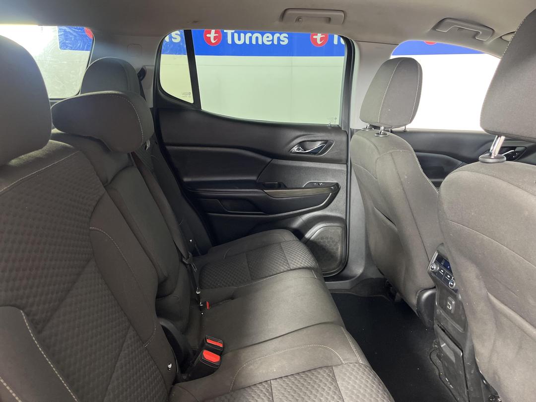 Photo '20' of Holden Acadia