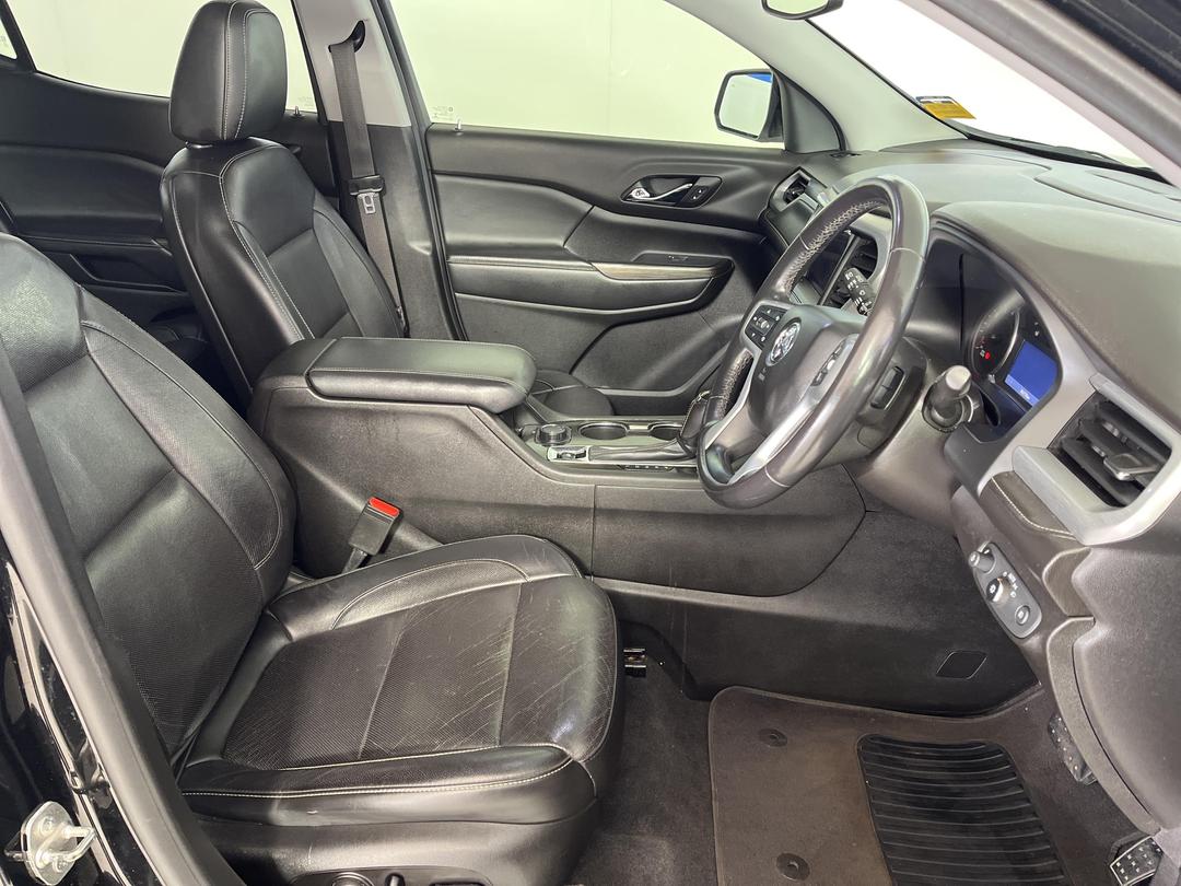 Photo '16' of Holden Acadia