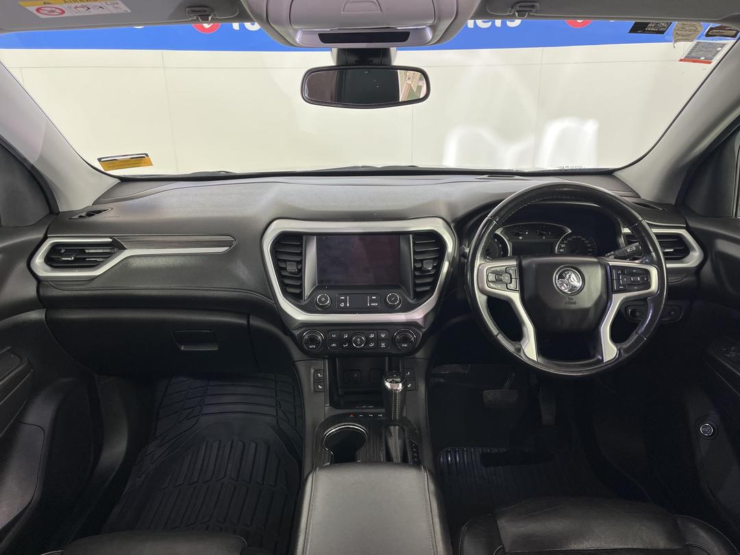 Photo '17' of Holden Acadia